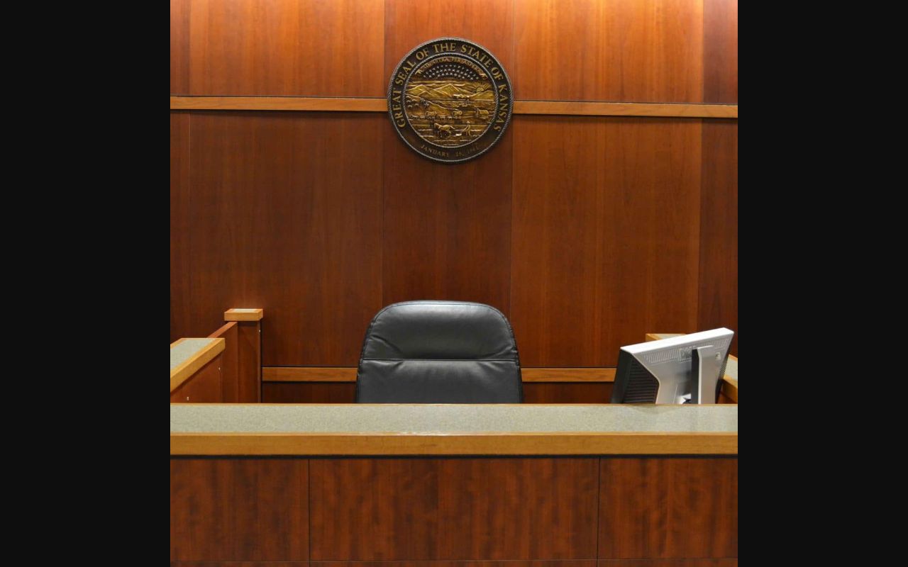 Pittsburg court records municipal building